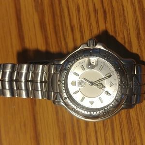 Tag Heuer silver watch WH1113-K1 professional 6000